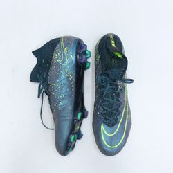 CR5015 VINTAGE NIKE FOOTBALL SHOES