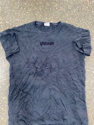 83 | Gym Shark T shirt