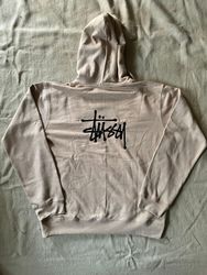 「Stussyリワークスタイルフーディ」
