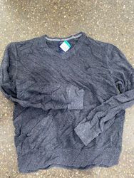 120 | American Eagle Sweater