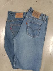Levis jeans