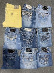 Miss me True Religion Rock Revival Capri/Cropped