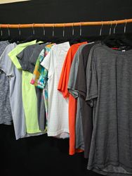 T-shirts Lululemon