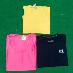 Under Armour Top