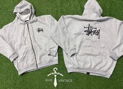 Stussy Rework Style Hoodie mit Front- und Rückstic..
