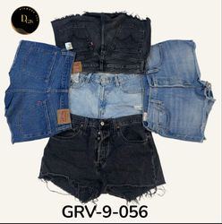 Levi’s Denim Shorts – Authentic Y2K Vintage, Class..