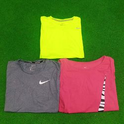 Nike Top