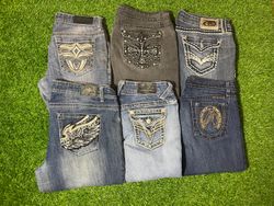 Jeans bordados Y2k