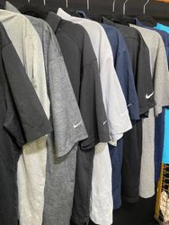 AV-0023 Nike T-Shirts