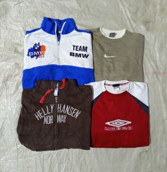 Suéteres da Umbro e vintage mix