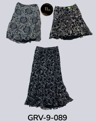 Falda Polly Impresa Negra – Estética Retro Y2K (GR..
