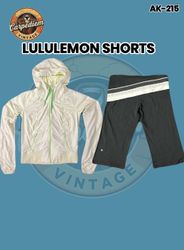 LULULEMON ショーツ Ak-215