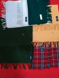Cachecóis Burberry