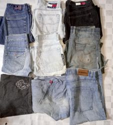 TRUE RELIGION AND OTHER BRAND SHORTS(ID 733)