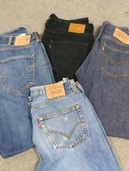 #137 Men Levi's 501 Jeans