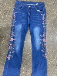 225 | Flare jeans Embellished