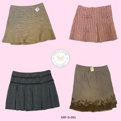 Y2K Vintage Mini Wool Skirt – Retro 2000s Aestheti..