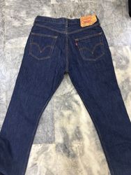 Levis 501  jeans
