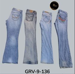 Jeans dritti moderni alla moda – Classici e versat..