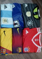 Maglietta di marca sportiva