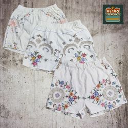 SS25 Upcycled Leinen-Shorts