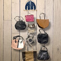  bolsas Guess e coach