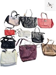 Coach et devinez des sacs