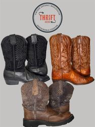 T1525 Cowboy Boots 🥾