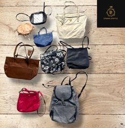 Guess and coach bags.