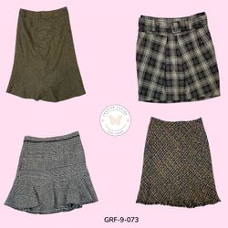 Y2K High-Waisted Wool Skirt – Rare Vintage Find (G..