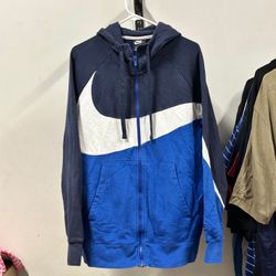 NIKE HOODIES & SWEATSHIRTS