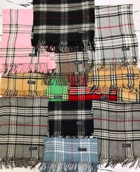 Cachecóis Burberry Premium