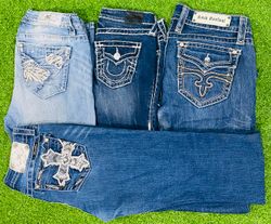 Miss Me, Rock Revival & True Religion flare women’..