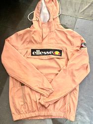「Ellesseジャケット」