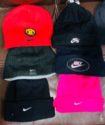 Beanie hats for men 100 pieces