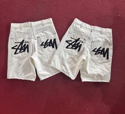 Rework Stil Stussy weiße Shorts