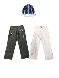 Stylische Hip-Hop-Jeans