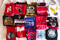 Nfl, Nbl, Clubs MLB Scraves