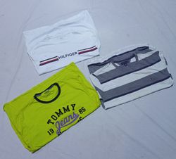 Tommy T-shirts