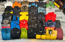 The North Face puffer jacket 40 Pcs