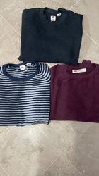 Levis sweatshirts