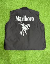 Coletes estilo rework Carhartt X Marlboro
