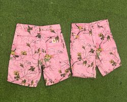 shorts rosa camouflage in tessuto spesso Carhartt ..