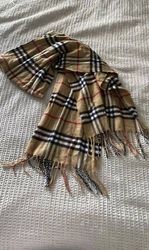 Burberry scarves Beige color 10pcs exact