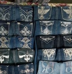 Miss Me Style Embroidery Jeans
