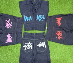 Shorts de style retravaillé Stussy