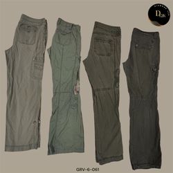Y2K Cargo Pants in Olive Green – Bold & Functional..