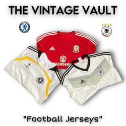 Football Jerseys - 20 pcs