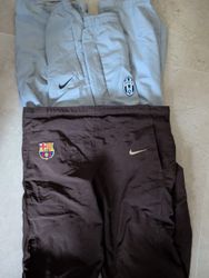 ナイキ トラックパンツ