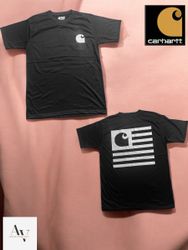T-shirt stampate in stile rework Carhartt
